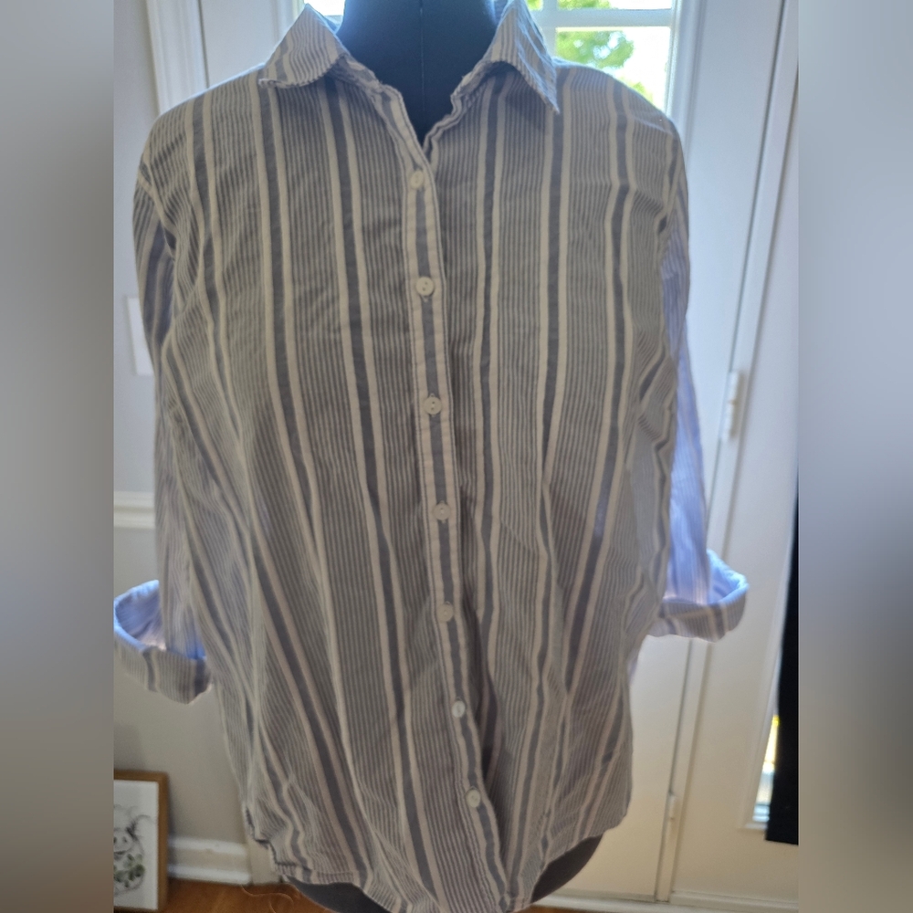 CJ Banks Men's Blue and White Striped Button-Down Shirt